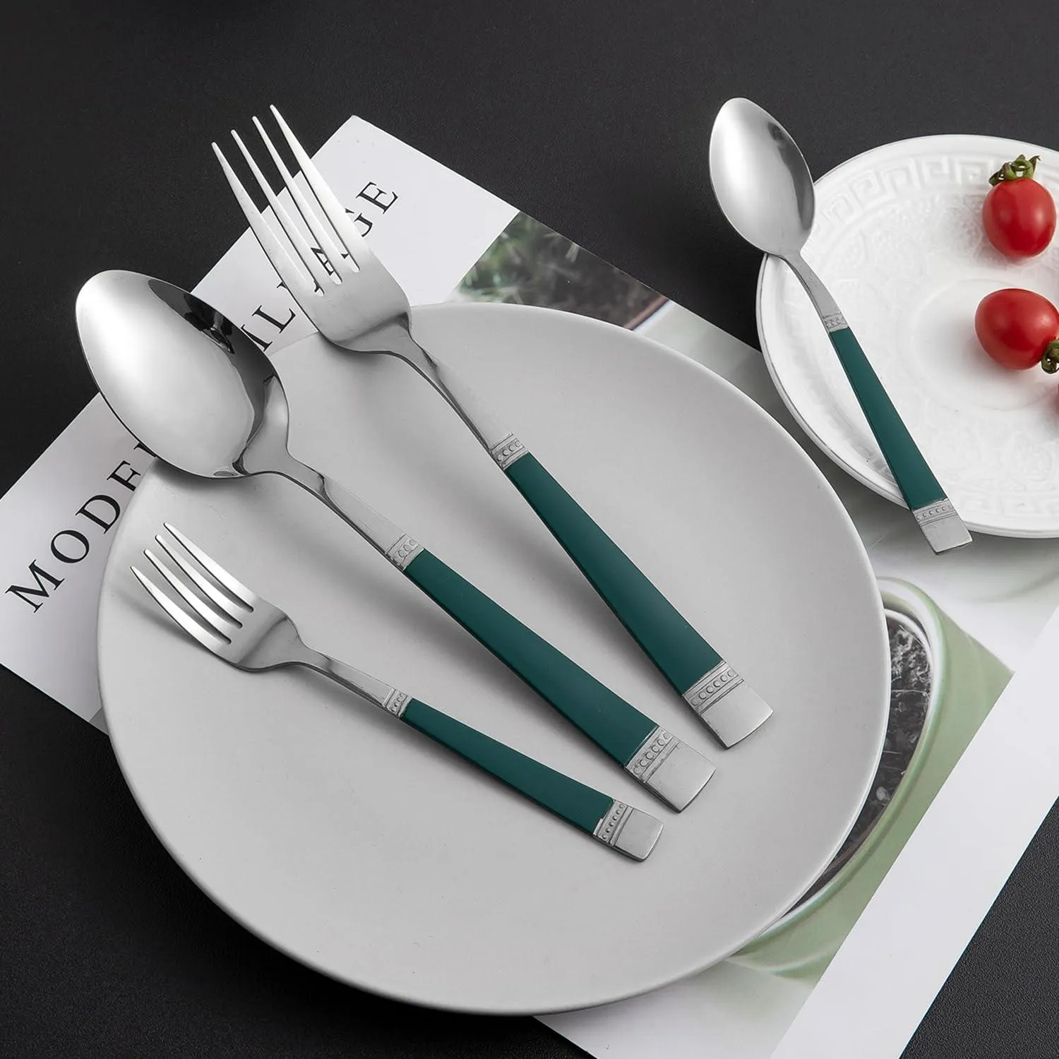 HOKIPO Cutlery Set of 18 / 24 Pcs Stainless Steel Flatware Set, Mirror Finish - Silverware