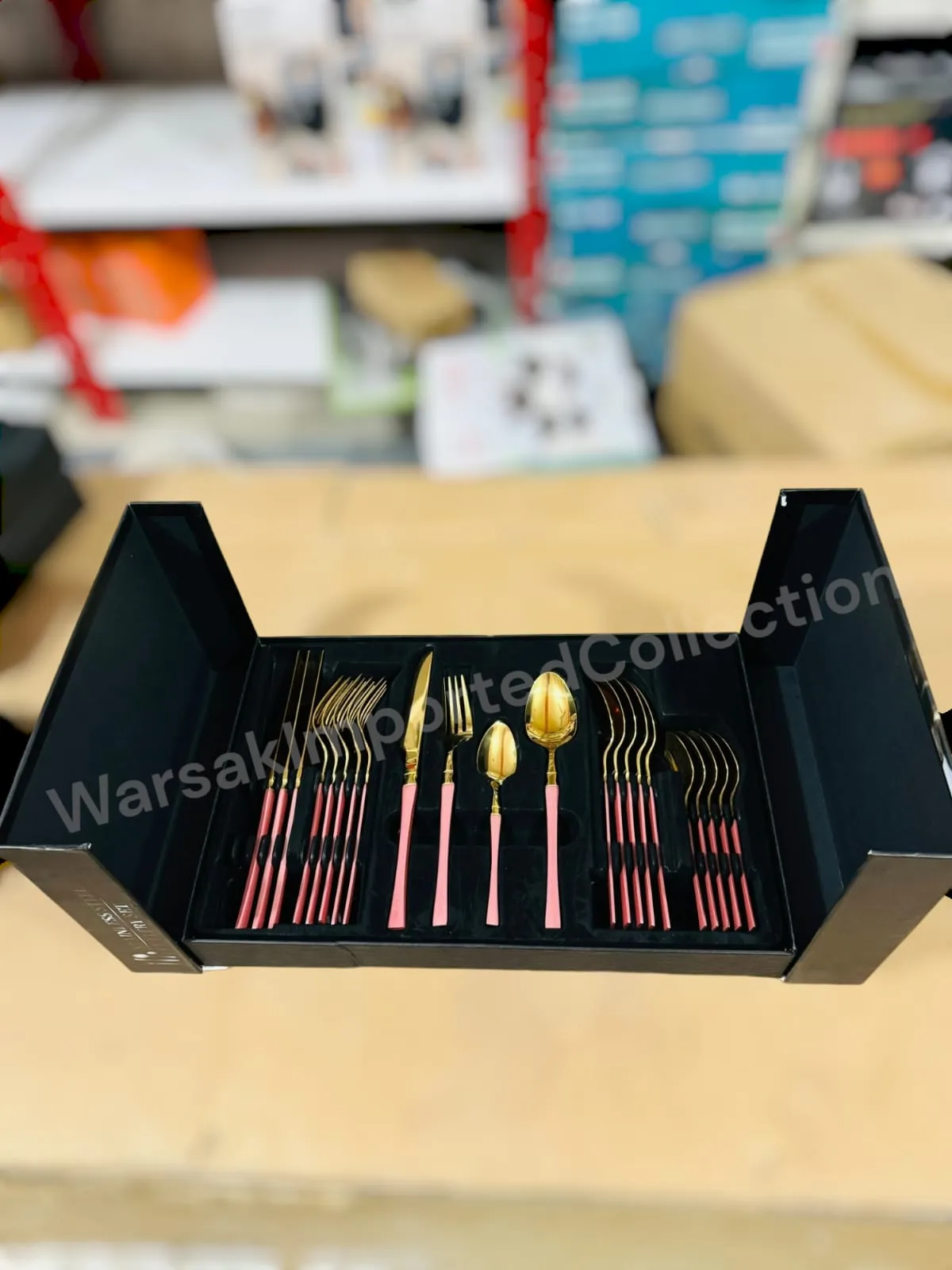 New Model 24pcs Edged Design Cutlery Set