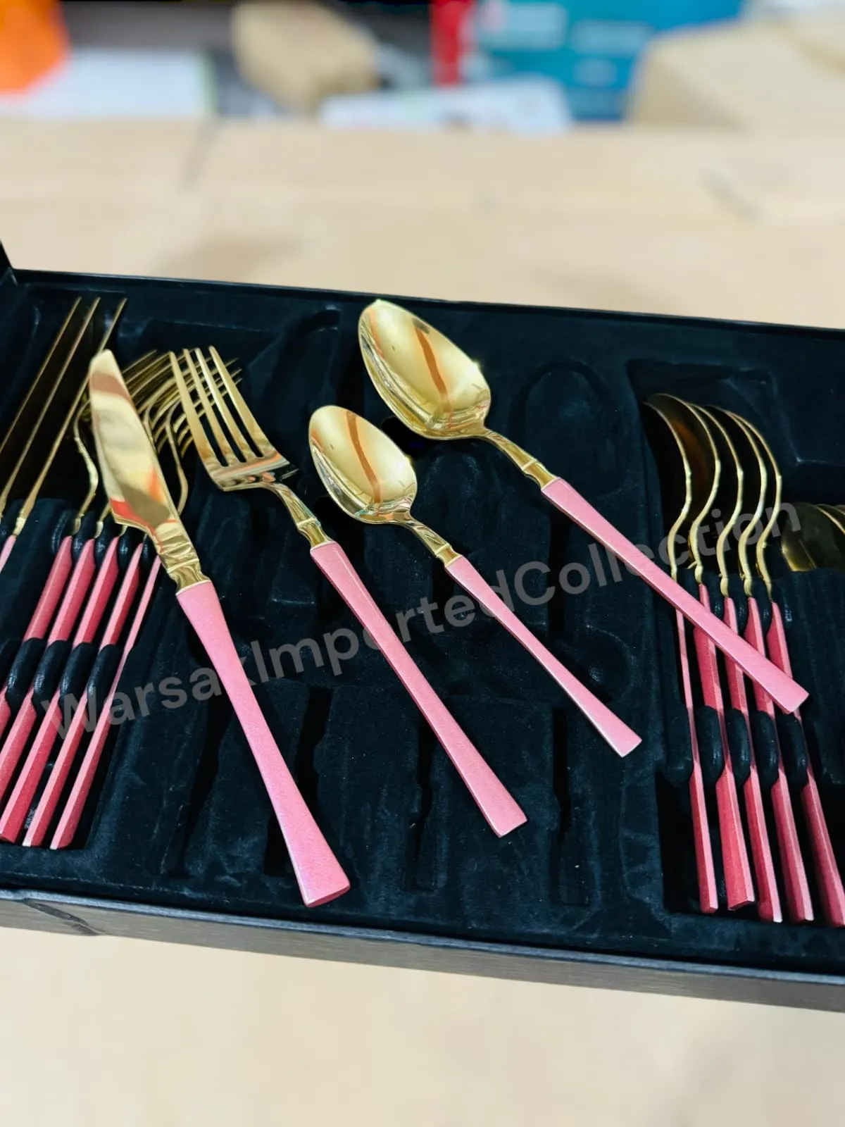 New Model 24pcs Edged Design Cutlery Set