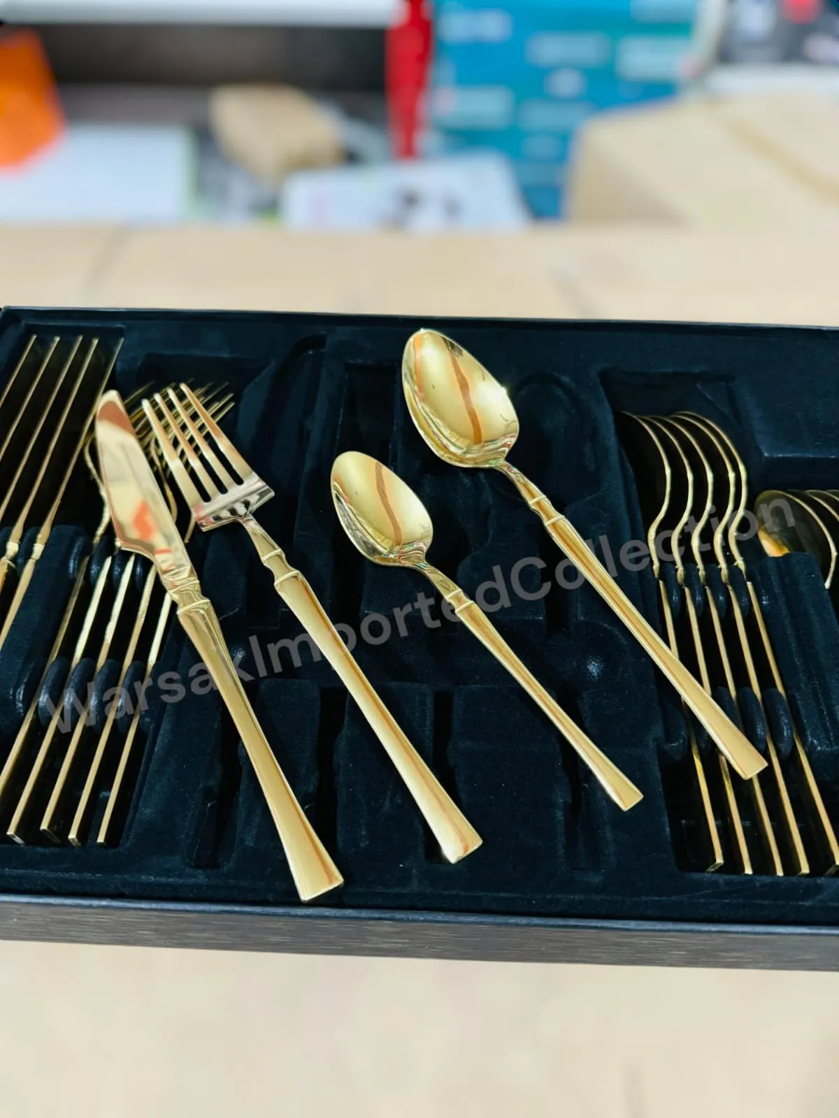 New Model 24pcs Edged Design Cutlery Set