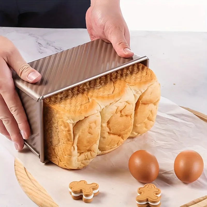 NonStick Bread Loaf Pan with Lid  Essential Baking Tool